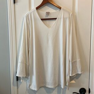 EUC Chicos Travelers Winter White tunic Chicos Sz 3 (US SZ 16).